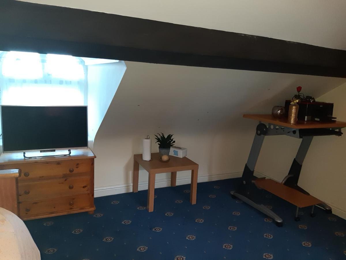 Phoenix Nights Guest House بارو في فرنيس المظهر الخارجي الصورة