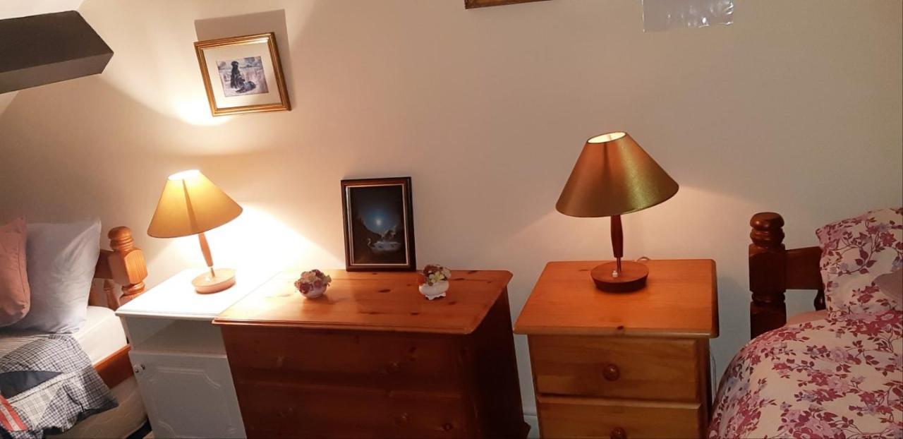 Phoenix Nights Guest House بارو في فرنيس المظهر الخارجي الصورة