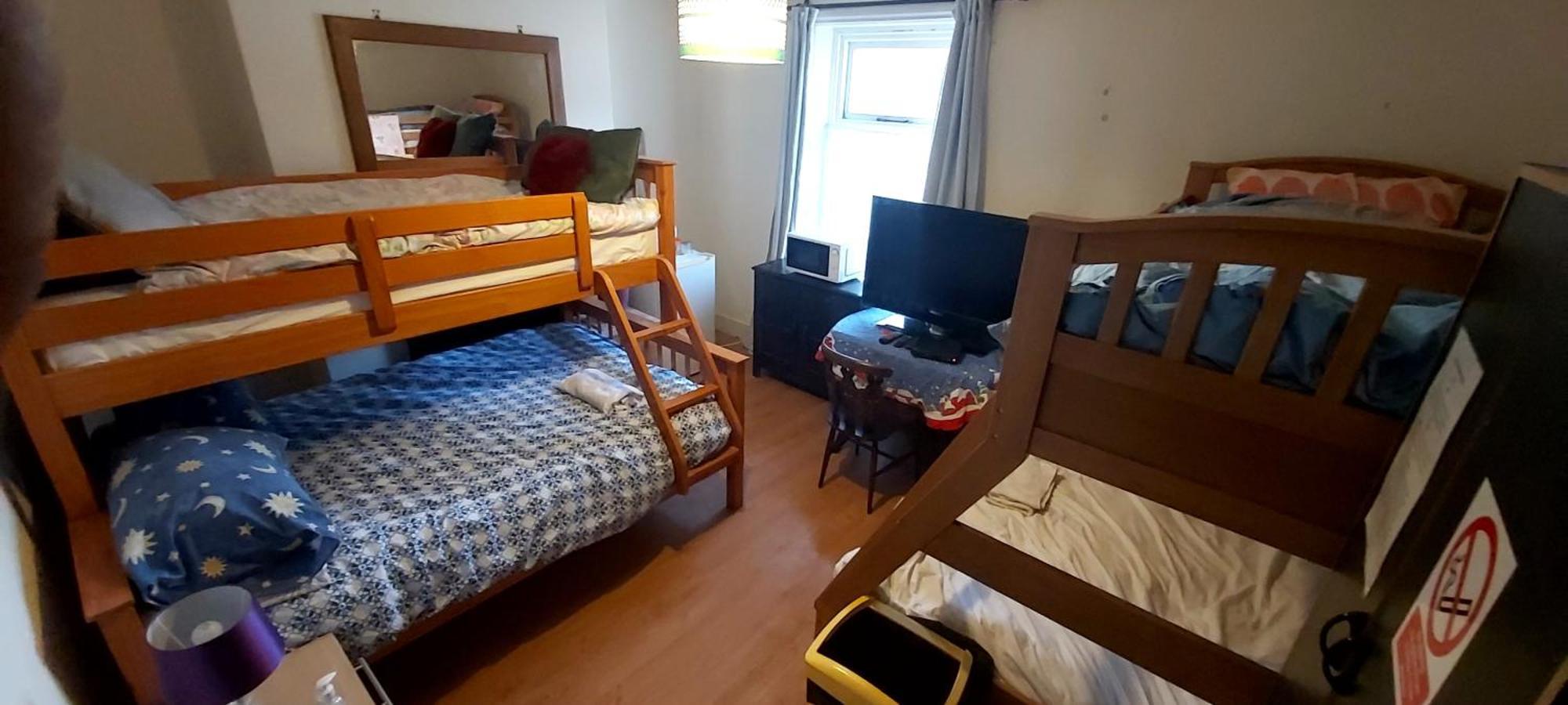 Phoenix Nights Guest House بارو في فرنيس المظهر الخارجي الصورة