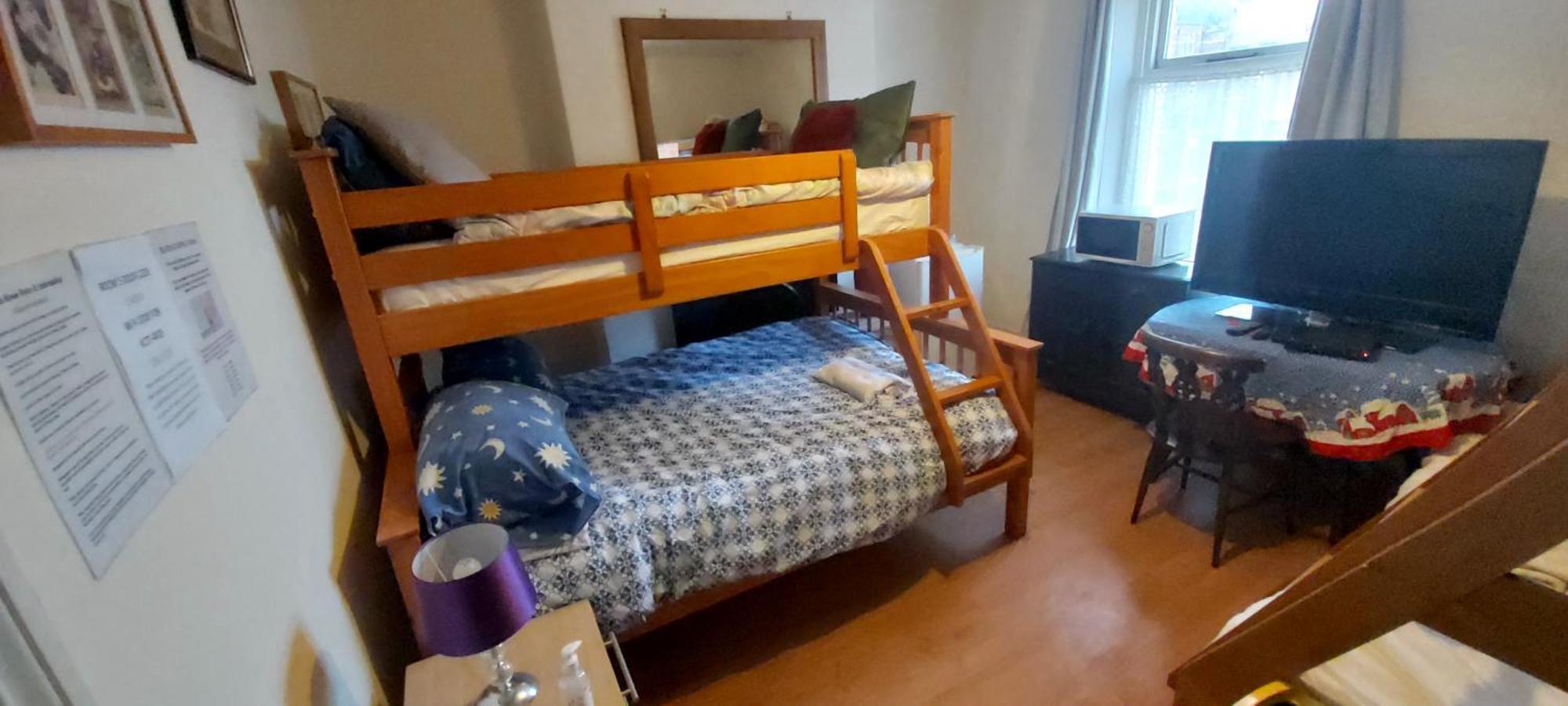 Phoenix Nights Guest House بارو في فرنيس المظهر الخارجي الصورة