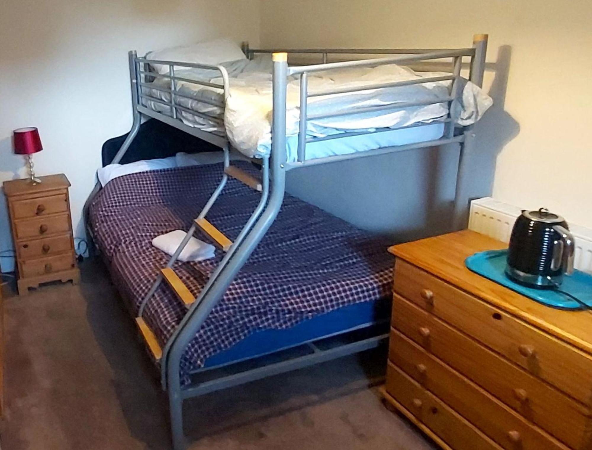 Phoenix Nights Guest House بارو في فرنيس المظهر الخارجي الصورة